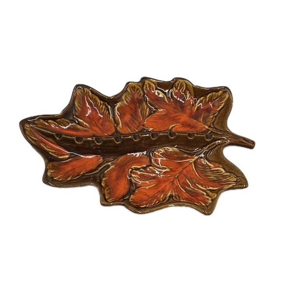C&C California Other - MCM California Pottery 326-328 Ash Dish Maple Leaf Brown Orange